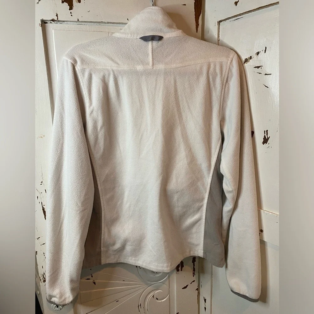 The North Face jacket. - Picture 2 of 5